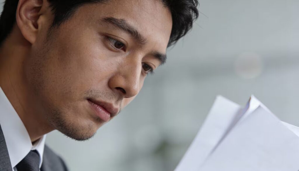 Interfaz de la plataforma CrediBusiness mostrando el flujo de prevención de impagos mediante scoring B2B y análisis de riesgo en tiempo real para empresas mexicanas.