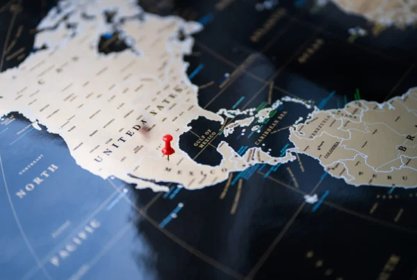 Mapa de calor del riesgo crediticio B2B por regiones de Nearshoring en México 2026 - CrediBusiness.