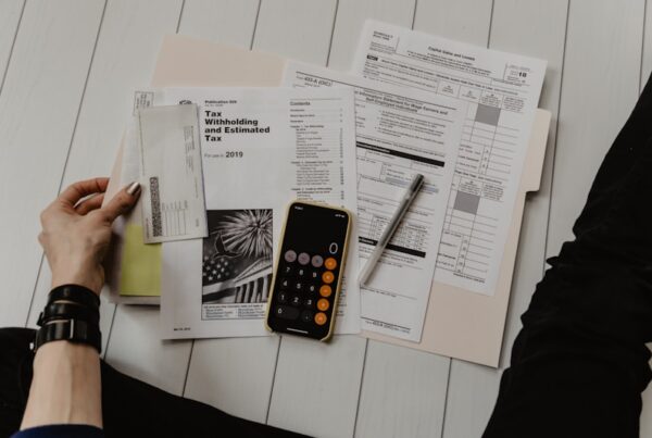 Contabilidad y cumplimiento fiscal para ventas a crédito