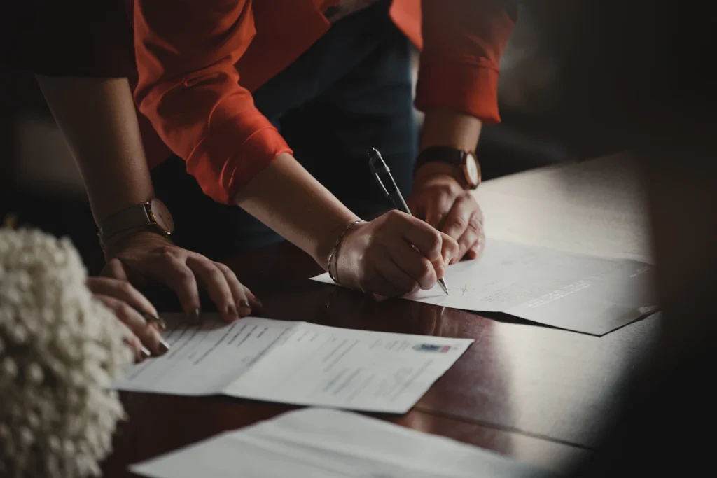 Guía de Debida Diligencia Empresarial B2B: 5 Revisiones Críticas (foto ilustrativa)